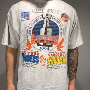 Vintage NHL Canuck vs Rangers hockey t-shirt 1994 Stanley Cup Championship
